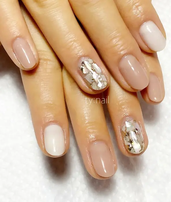 New Year Nails いつもありがとうございます 年始は4日より営業です Ty Nail ティーワイネイル 麻布十番所属 Ty Nailの ネイルデザイン ミニモ