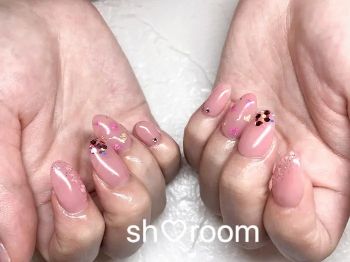 春ネイル フラワーネイル 押し花ネイル ピンクネイル 河内長野ネイルサロン 河内長野 ネ Nail Salon Saki所属 Sh Roomの ネイルデザイン ミニモ