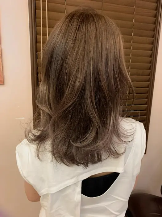 Ria Ankh リア アンク 所属 おしゃhair 斉藤 めぐみのヘアカタログ ミニモ