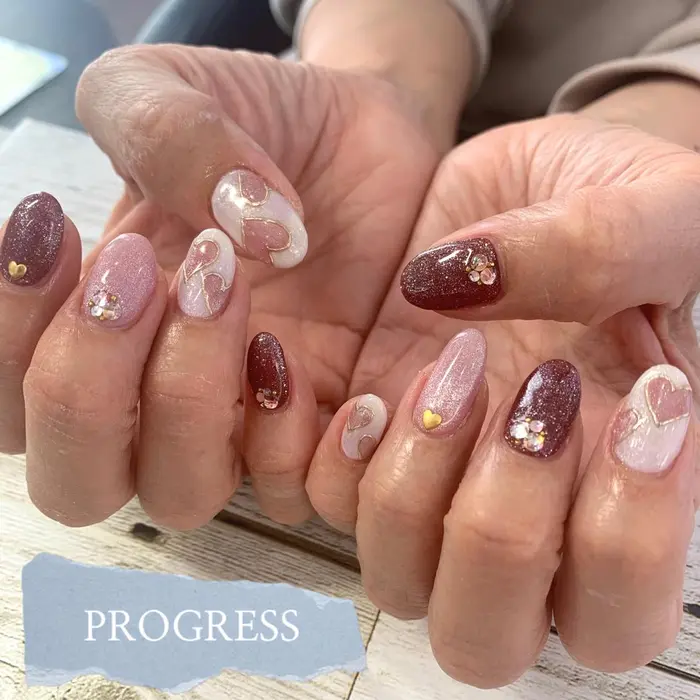 Progress龍ヶ崎店所属 藤ヶ崎 麻友のネイルデザイン ミニモ