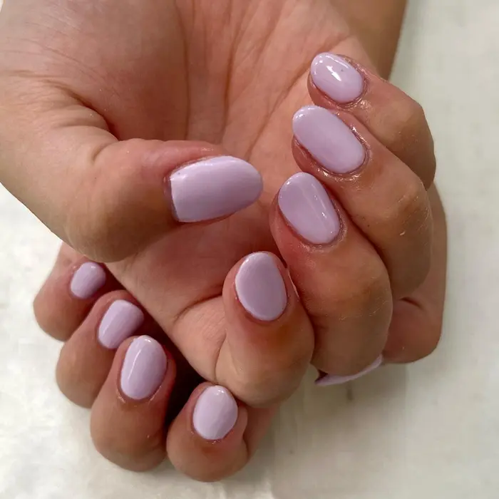 紫のワンカラーネイル 韓国ネイル 秋ネイル ネイルサロン ネイリスト ネイルアート Nail Salon Miu所属 韓国ネイルサロン Tomoのネイルデザイン ミニモ