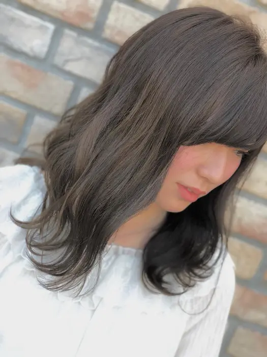 柔らかそうな雰囲気の こなれ感ベージュで愛されヘアーに The C 海老名所属 工藤 龍有幸のヘアカタログ ミニモ