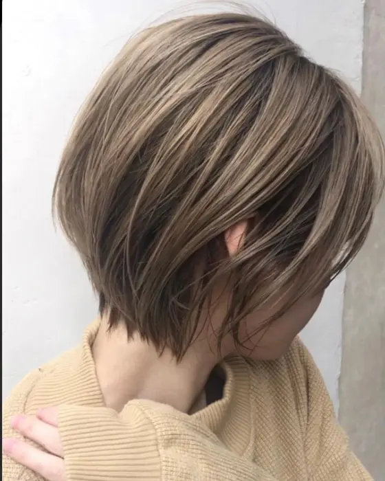 レディーススタイル ショートボブ ベージュカラー C Loopunited Viv所属 松館 みすずのヘアカタログ ミニモ