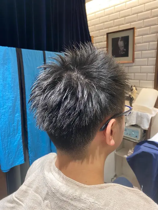 直毛でもカッコよくします 刈り上げショートアップバングスタイル Nexus イオン 新浦安店所属 マッシュ特化 山澤正稔のヘアカタログ ミニモ