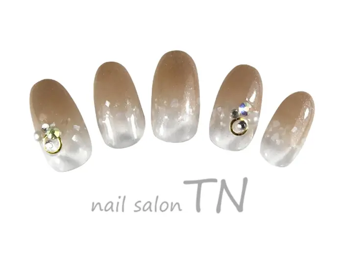 ティーエヌ 明文堂書店tsutaya戸田店所属 全 玉雪のネイルデザイン ミニモ