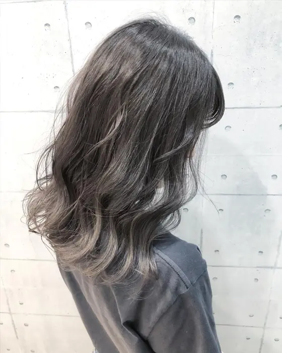 イルミナカラー ダークアッシュグレー Nyny 松井山手店所属 打越 裕樹のヘアカタログ ミニモ