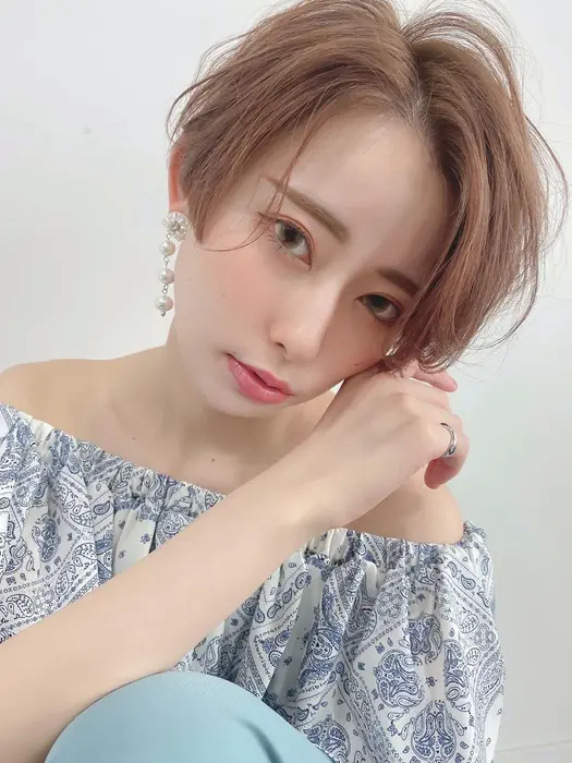 イメチェンはショートで決まり お客様に1番似合った髪型を ご提案します ルービック梅田茶屋町店所属 髪質改善 茶屋町南野のヘアカタログ ミニモ