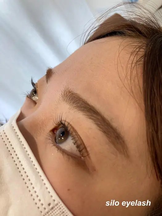 パリジェンヌラッシュリフト まつ毛を80度立ち上げる次世代まつ毛パーマ 横から見たまつ毛も Silo Eyelash所属 にひら さゆり のマツエクデザイン ミニモ