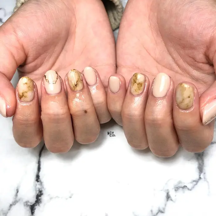 ニュアンス ニュアンスネイル インクアート かわいいネイル 女子ネイル インクネイル Ngy Nail所属 Ngy Nail 新大久保 新宿のネイルデザイン ミニモ