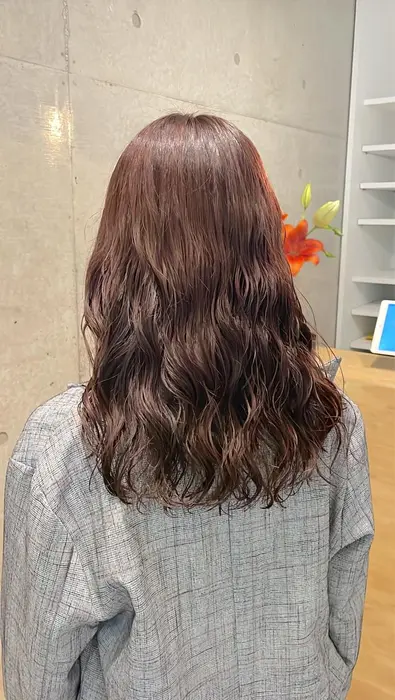 カットカラーデジタルパーマクーポン Arc 所属 コテ巻き風パーマ 上村のヘアカタログ ミニモ