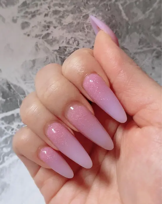 スカルプ 花びらネイル 根本ラメグラ ワンカラー5980円 Salon Do Adorer所属 Salon Do Adorerのネイルデザイン ミニモ