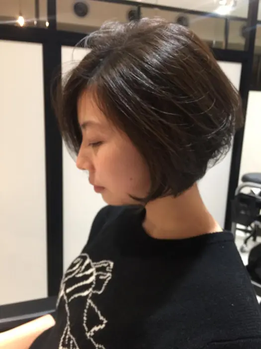 定評のあるショートボブです 重めボブに飽きた方 ショートにする勇気はないけど短めにチャレンジしたい フリーランス所属 中島 優実の ヘアカタログ ミニモ