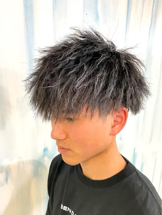 ツイストパーマ パーマをしたい でも失敗したくない 方へ どんなパーマが似合うのかわか A Hair所属 ツイスパ ツイスト 毛利太嘉のヘアカタログ ミニモ ツイストパーマ パーマをしたい でも失敗したくない 方へ どんなパーマが似合うのかわか A Hair所属 ツイスパ ツイスト 毛利太嘉のヘアカタログ ミニモ