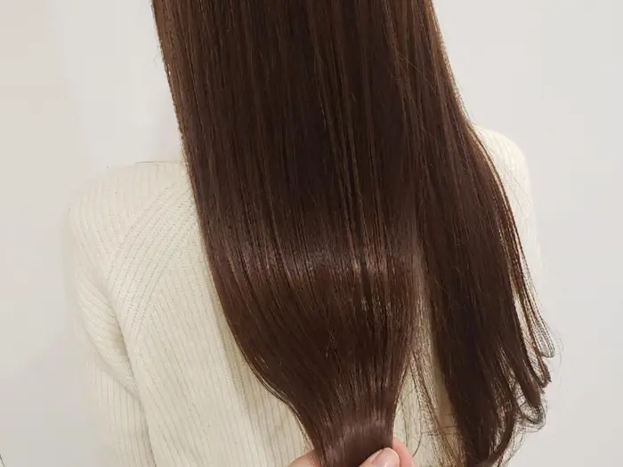 ダメージレスなヤクジョトリートメントカラーが最近の人気メニューです全てのクーポンに 4400円で出 Brace Fran 東花園店所属 ブレス フランの ヘアカタログ ミニモ