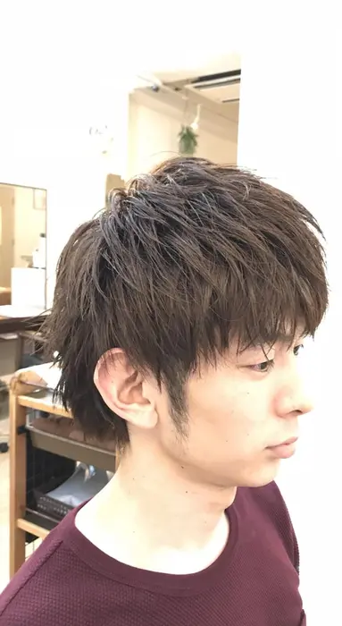 メンズ束感ショート ザクザクとレイヤーでカットしたショートスタイルはワックスを散らして完成です た Gift Hair Salon所属 みやもと たくみのヘアカタログ ミニモ