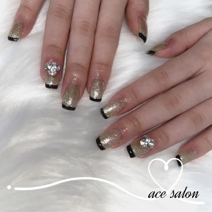 スカルプネイル フレンチネイル Ace Salon所属 坂本 愛羅のネイルデザイン ミニモ