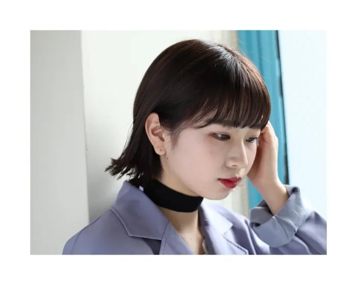 パッツンボブに耳かけスタイルは 首の長さが綺麗に見えてオススメ 外ハネのスタイリングもgood Cyan 所属 蔵谷 友則のヘアカタログ ミニモ パッツンボブに耳かけスタイルは 首の長さが綺麗に見えてオススメ 外ハネのスタイリングもgood Cyan 所属 蔵谷 友則のヘアカタログ ミニモ