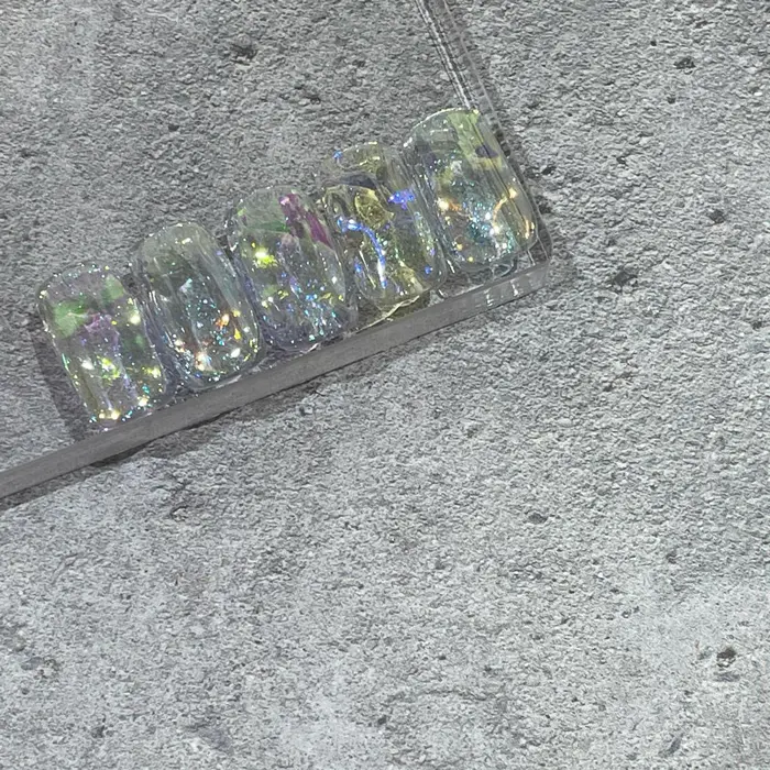 とぅるんとぅるん氷ネイル もりだけの個性派定額 Raynail長嶺店所属 森 綾佳のネイルデザイン ミニモ