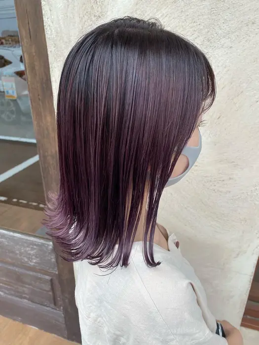 ピンクバイオレット外ハネロブ 暗めでブリーチしてても出来るだけ色落ちが早すぎないように Knot Hair Products所属 馬見崎 理奈のヘア カタログ ミニモ