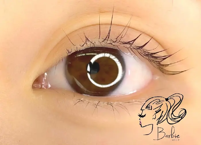 第一印象が変わるバービーラッシュリフト すっぴんでもずーっと上向きまつげです Aria Jエリアジェイ所属 Aria J 彩奈のマツエクデザイン ミニモ