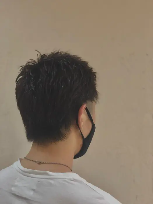 サイドだけ刈り上げして 後ろは刈らず でもすっきりと スタイリング剤はジェルおすすめですよ Kiitos所属 宮本 結友のヘアカタログ ミニモ
