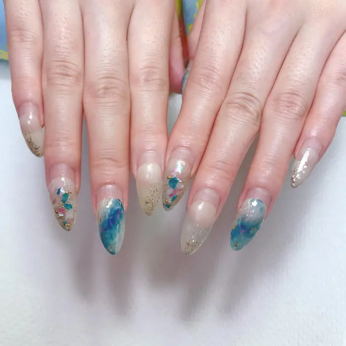 美容師さんでもロングでも2ヶ月剥がれずお戻り もちのよさが自慢です Meltybunnynail所属 長さ出しスカルプ 高評価店naoのネイル デザイン ミニモ