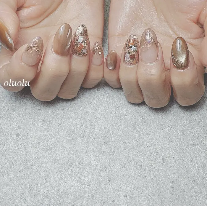 ⁡
⁡
・
・
・
⁡
#マグネットネイル
#ニュアンスネイル

⁡
・
・
・
⁡
⁡...