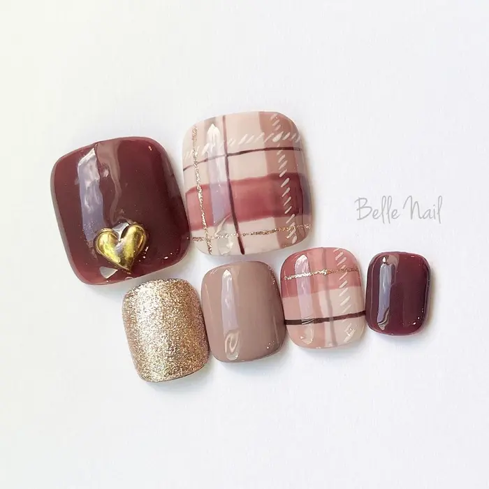 １月 ２月フットネイル定額デザイン Belle Nail Inn Emu所属 Belle Nail Inn Emuのネイル デザイン ミニモ
