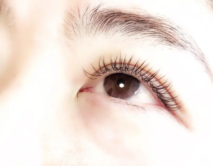 Cカールを使ったナチュラルなデザイン 長さも8 9 10 を使用して自然に仕上げました お仕事や Eyelashsalon Piquous所属 Eyelash Piquousのマツエクデザイン ミニモ