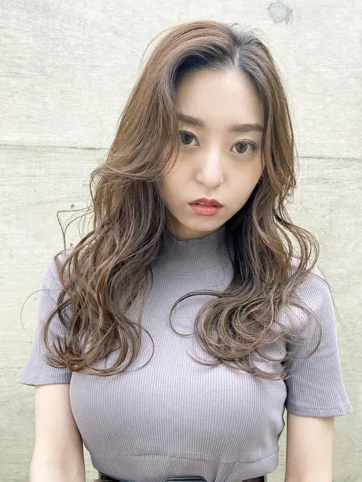 波ウェーブロング 02mmのコテで波巻き It By Album 川崎店所属 Itbyalbum 川崎店のヘアカタログ ミニモ