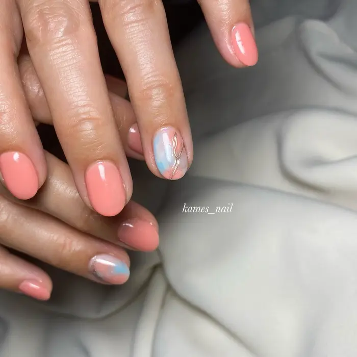 フラミンゴカラーで初夏ネイル Kames Nail所属 Kame ちゃんのネイルデザイン ミニモ