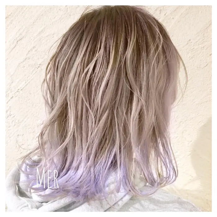 裾カラー Mer メル 立川 美容室 所属 ｍｅｒ 渡邉 栞璃のヘアカタログ ミニモ