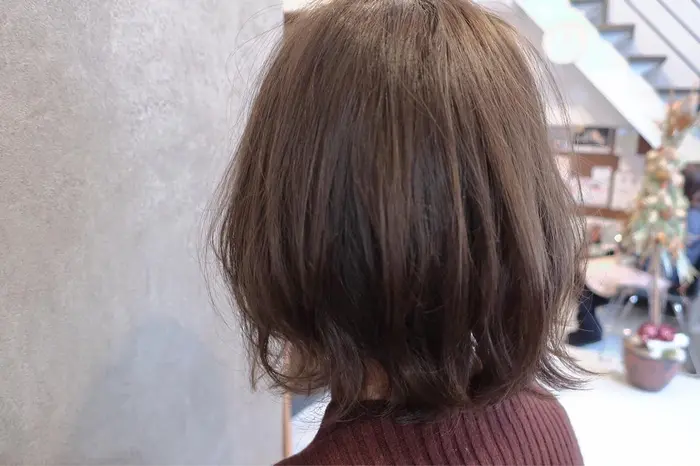 やわらかいオリーブベージュ Artis Hair Design所属 藤岡 優子のヘアカタログ ミニモ