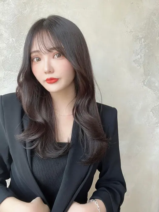 韓国風ヘア コスメストレート レイヤーカット くびれヘア ロング Afloat Ruvua所属 韓国風ヘア ワンホン神田のヘアカタログ ミニモ