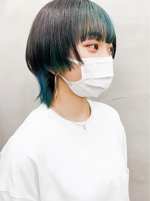 2ブリーチ必須 マニキュアは使ってません インナーウルフ ショートウルフ マッシュウルフ F Beauty所属 ウルフ ボブ 指名no 1山田梨奈のヘアカタログ ミニモ