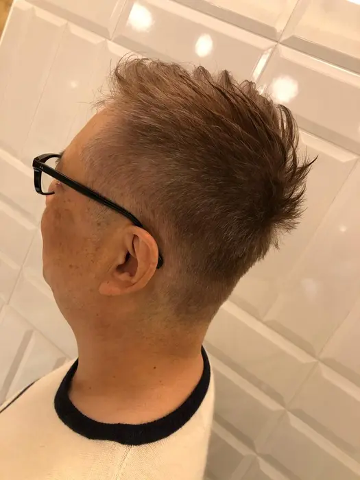 カット カラー ロックなおじさんになりたいとのこと めちゃめちゃいけてますよ 今回はア 銀座マツナガ所属 相澤 令菜のヘアカタログ ミニモ