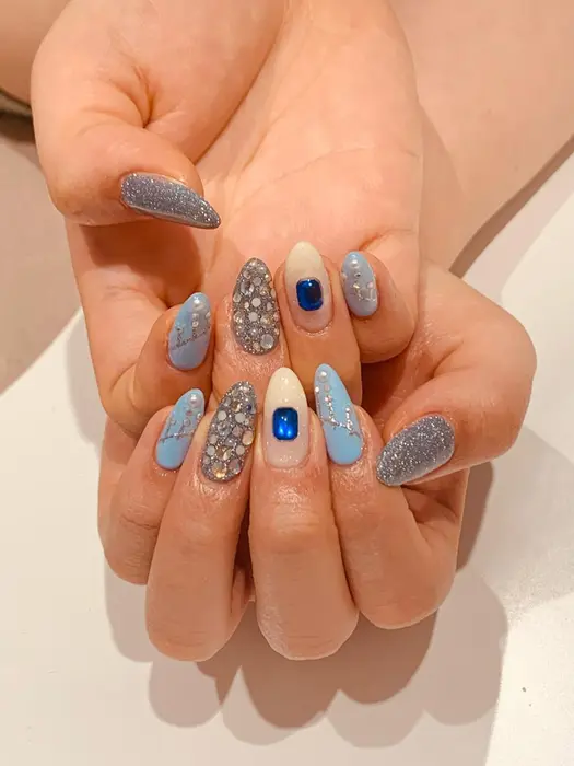 アース 大崎店所属 王 子月のネイルデザイン ミニモ アース 大崎店所属 王 子月のネイルデザイン ミニモ