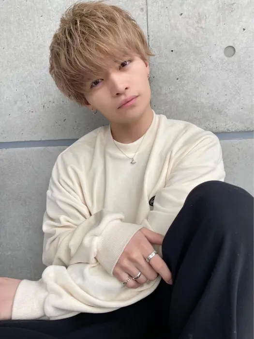 メンズセット カラーでモテる男子への第1歩を踏み出そう Will所属 ハイトーンカラー Aotoのヘアカタログ ミニモ