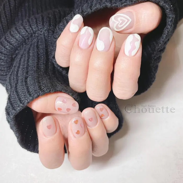 ハートネイル バレンタインにぴったりのハートデザイン お客さまの持ち込みデザインをアレンジ Chouette 小俣ゆうこ所属 Chouette 小俣ゆうこのネイルデザイン 2752 ミニモ ハートネイル バレンタインにぴったりのハートデザイン お客さまの持ち込みデザインをアレンジ Chouette 小俣ゆうこ所属 Chouette 小俣ゆうこのネイルデザイン 2752 ミニモ