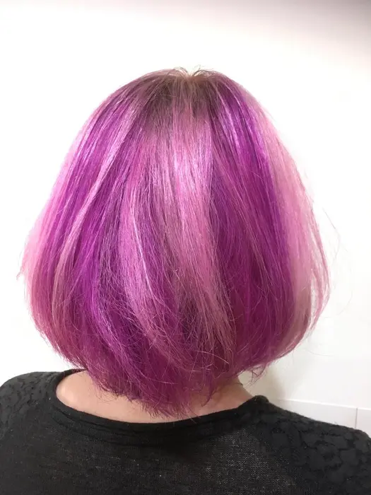 紫とピンクを交互に重ねて作ってみました 退色も綺麗にピンク系に落ちますよー ヘアリゾートvivo所属 西 健人のヘアカタログ ミニモ