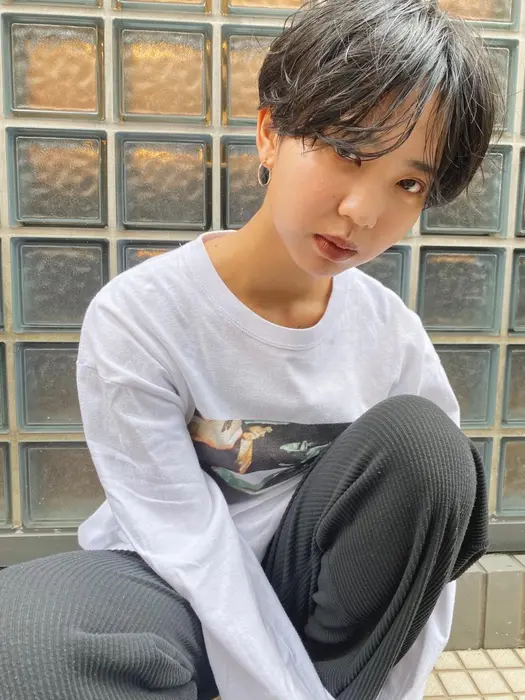 Shes 京橋所属 Shes Yuiのヘアカタログ ミニモ