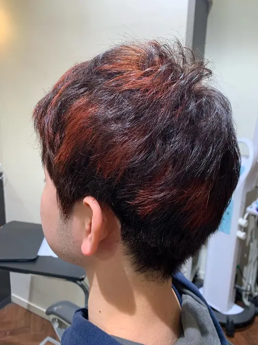 メニュー選択レディースしかないので こちら選ばせていただきました ハイライトで一回抜いた後に Lucido Style Ruttu所属 古澤 優花の ヘアカタログ ミニモ