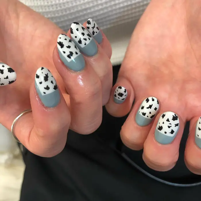 日本製 くすみブルー ダルメシアン ネイル 旧モデル在庫あり ファッション ネイルチップ Taskdoors Com