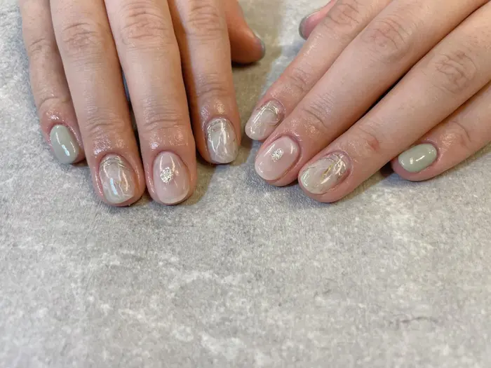 シンプルネイル ニュアンスネイル ネイルデザイン Fastnail Plus 大宮店所属 Fastnail Plus 大宮店のネイル デザイン ミニモ