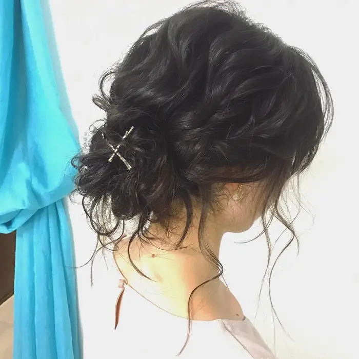 下めアップ アップスタイル ヘアセット ヘアアレンジ ヘアメイク Total Beaty Salon カメレオン所属 西田 美輝のヘアカタログ ミニモ