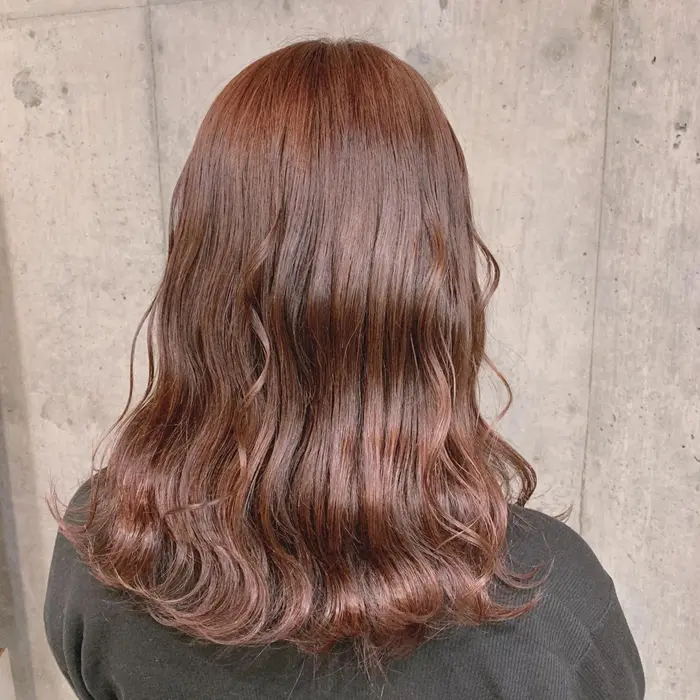 パープルピンクブラウン トーンアップをして 色味をしっかり沢山いれました オススメ秋カラー Hair Salon P A P E R所属 ディレクター Natsukiのヘアカタログ ミニモ