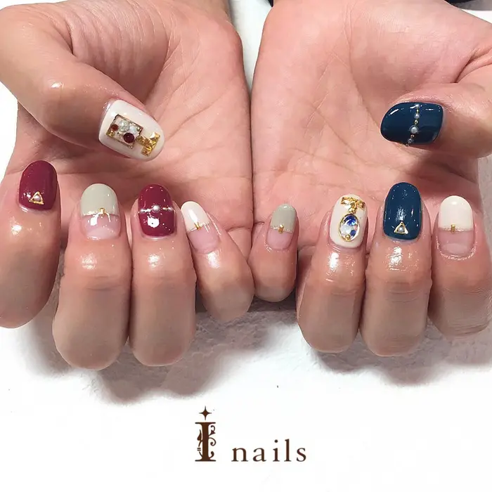 パフュームネイル アイネイルズ天神大名店所属 I Nails 大名店のネイルデザイン ミニモ