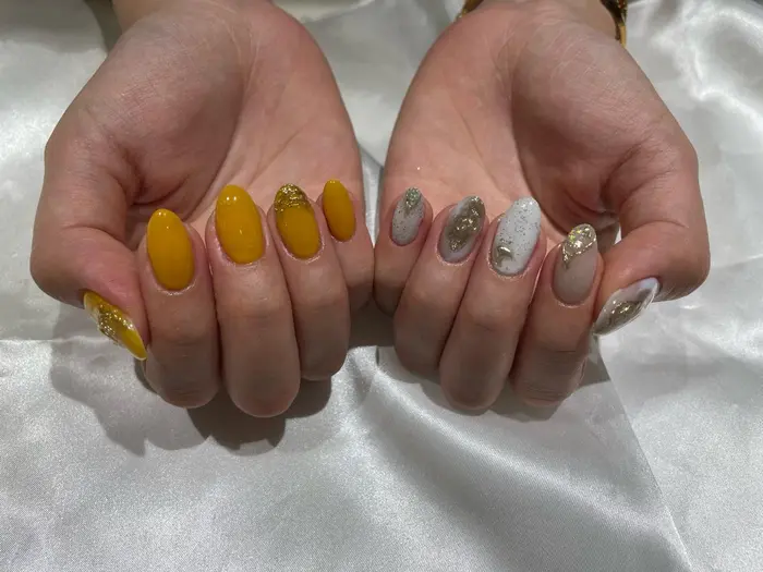 ニュアンスネイル得意です Moca 東三国所属 Moca東三国店 Miyu のネイルデザイン ミニモ