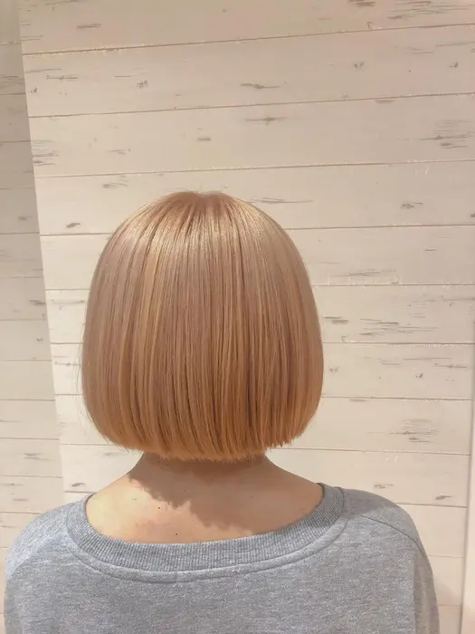 エモいミルクティーベージュ Lagoon原宿所属 圧倒的ハイトーン 後藤圭介のヘアカタログ ミニモ