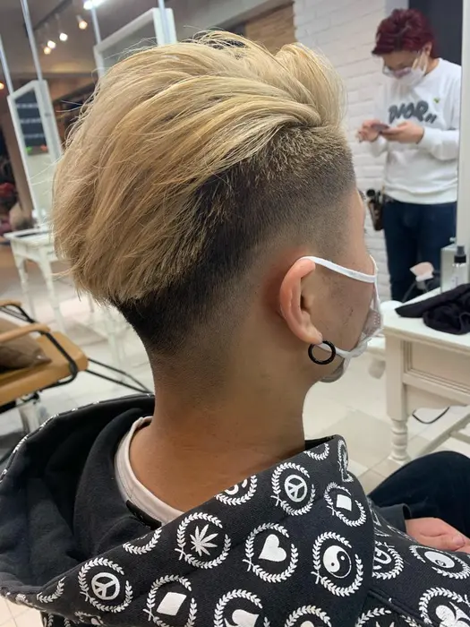 スキンフェードjustin風cut Attrait湘南台店所属 沖 惇也のヘアカタログ ミニモ